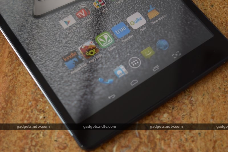 micromax_canvas_tab_p690_bottomfront_ndtv.jpg