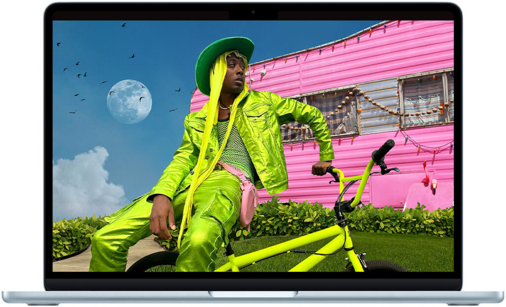 Apple MacBook Air M4: Stunning, Best Laptop Upgrade in Laptops & PCs Apple MacBook Air M4